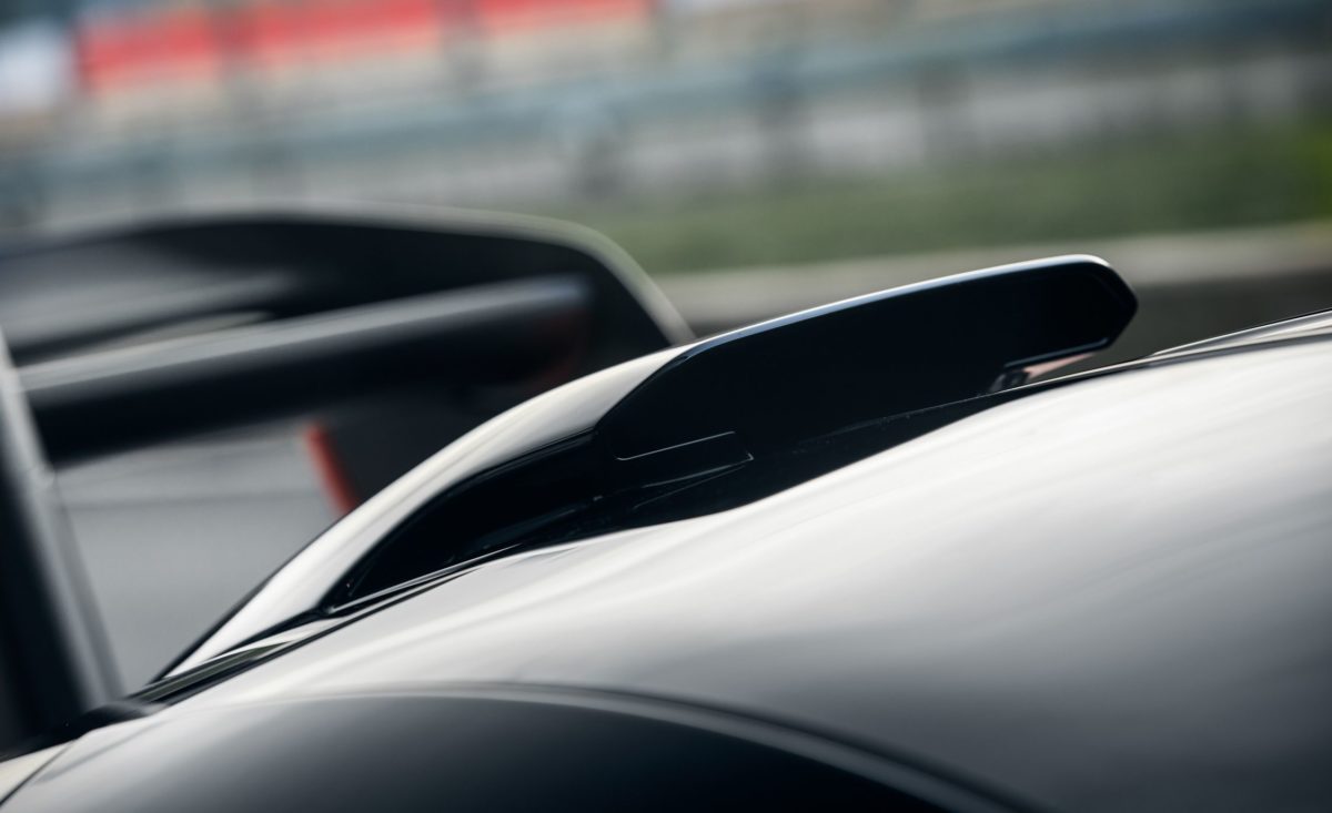 2019-mclaren-senna (38)
