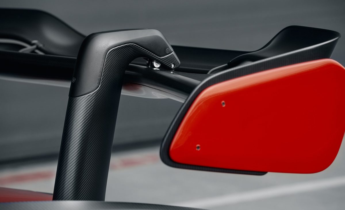 2019-mclaren-senna (40)