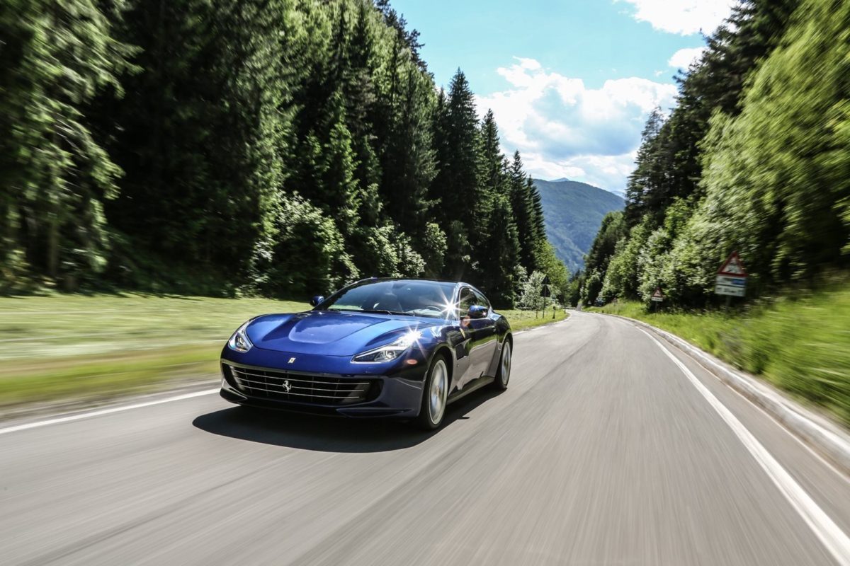 Ferrari-gtc4-lusso(10)