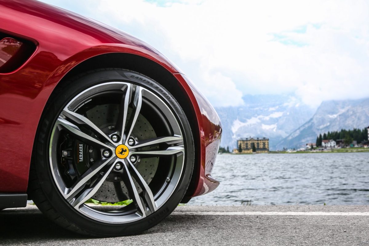 Ferrari-gtc4-lusso(4)