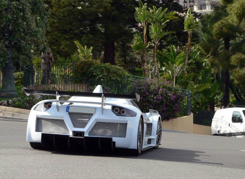 gumpert-apollo10