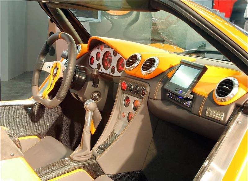 gumpert-apollo6