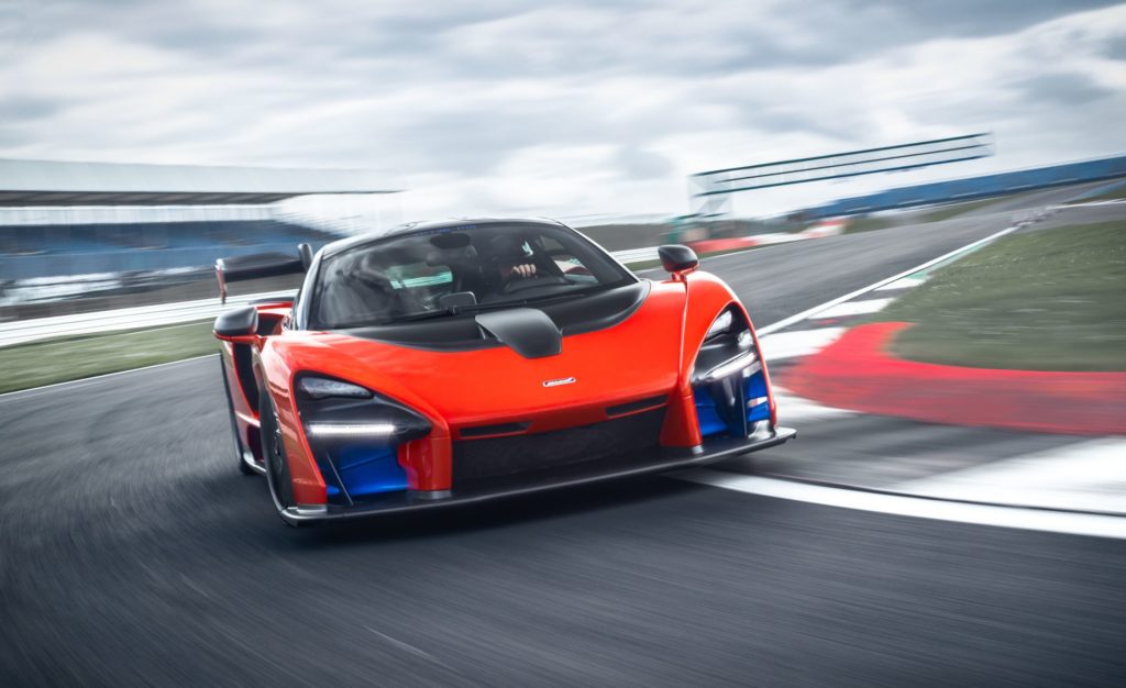 2019-mclaren-senna (17)