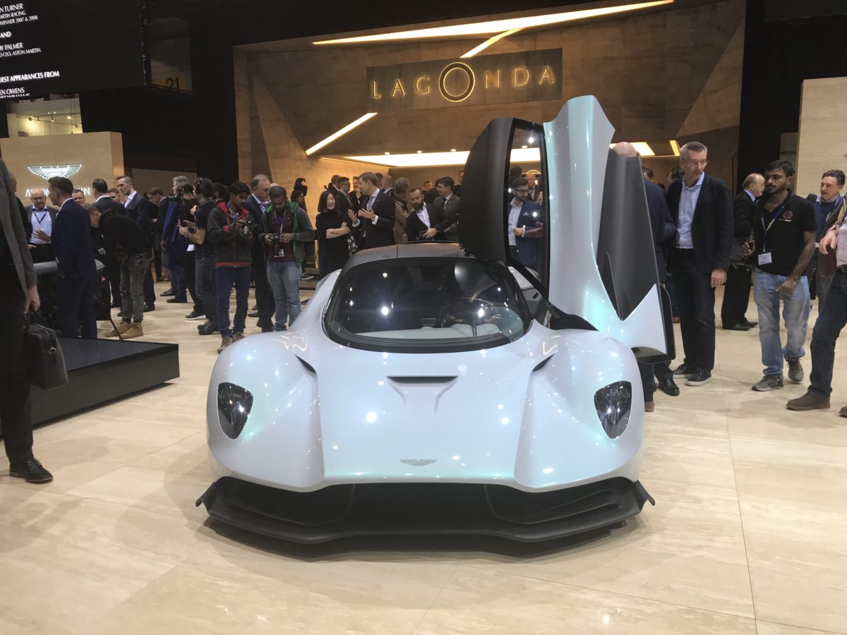 aston-martin-am-rb-003 (5)