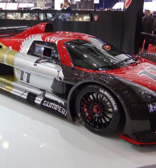 gumpert-apollo-r1