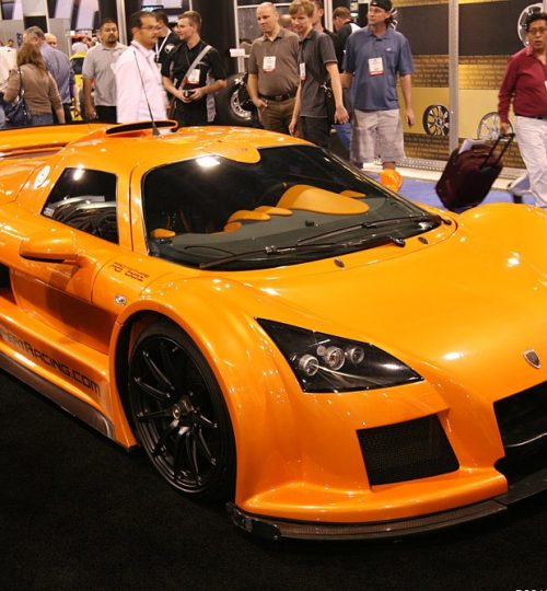 Gumpert Apollo18